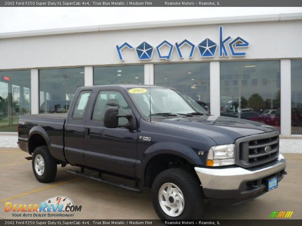 2002 Ford F250 Super Duty XL SuperCab 4x4 True Blue Metallic / Medium Flint Photo #1