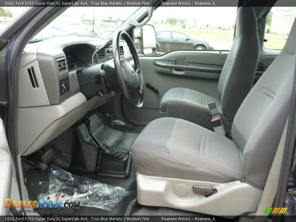 2002 Ford F250 Super Duty XL SuperCab 4x4 True Blue Metallic / Medium Flint Photo #3