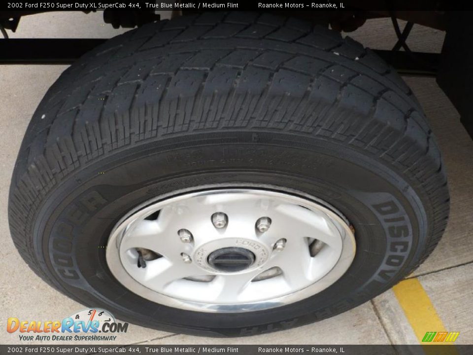 2002 Ford F250 Super Duty XL SuperCab 4x4 True Blue Metallic / Medium Flint Photo #6