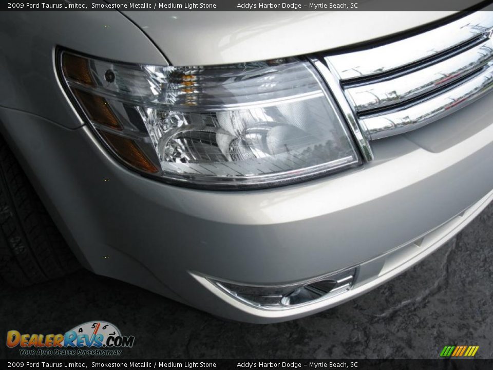 2009 Ford Taurus Limited Smokestone Metallic / Medium Light Stone Photo #4