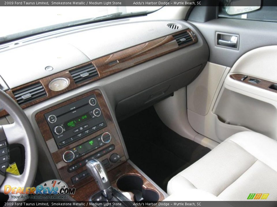 2009 Ford Taurus Limited Smokestone Metallic / Medium Light Stone Photo #19