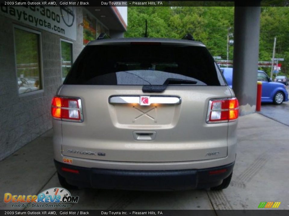 2009 Saturn Outlook XR AWD Gold Mist / Black Photo #3
