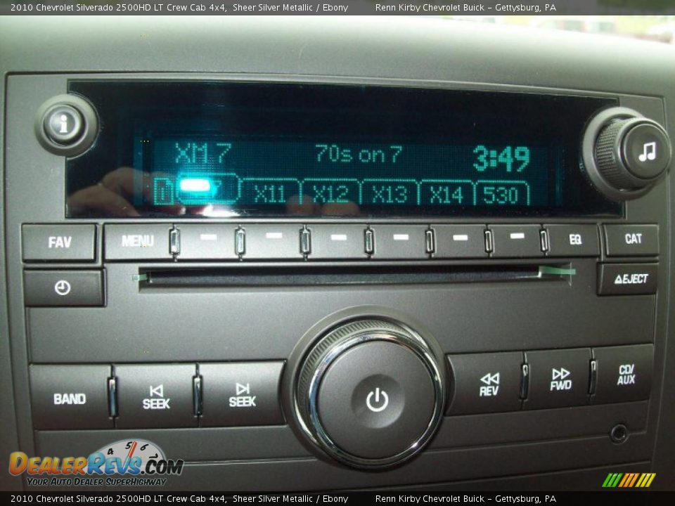2010 Chevrolet Silverado 2500HD LT Crew Cab 4x4 Sheer Silver Metallic / Ebony Photo #15