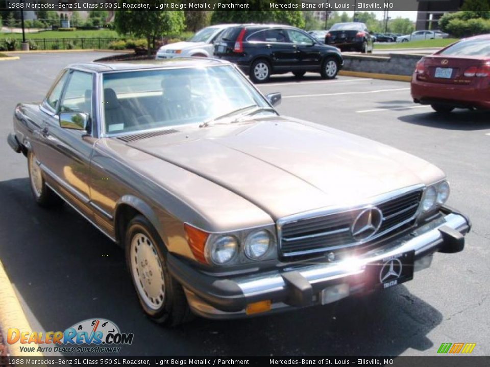 1988 Mercedes-Benz SL Class 560 SL Roadster Light Beige Metallic / Parchment Photo #3
