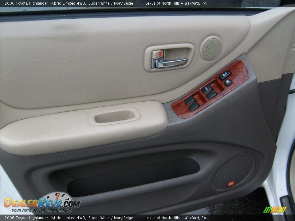 2006 Toyota Highlander Hybrid Limited 4WD Super White / Ivory Beige Photo #12