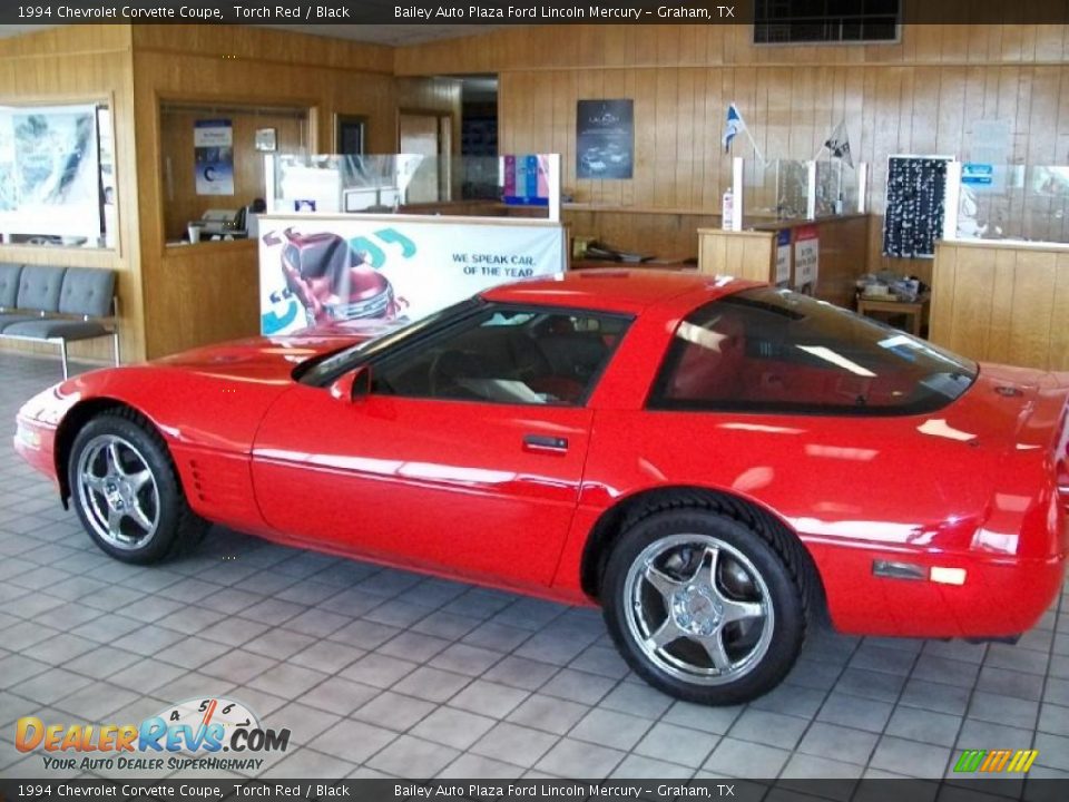 1994 Chevrolet Corvette Coupe Torch Red / Black Photo #2