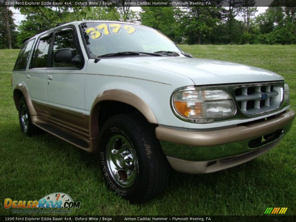 1996 Ford Explorer Eddie Bauer 4x4 Oxford White / Beige Photo #5