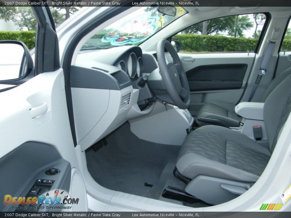 2007 Dodge Caliber SXT Bright Silver Metallic / Pastel Slate Gray Photo #13