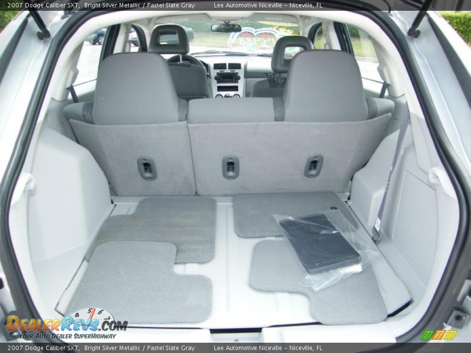 2007 Dodge Caliber SXT Bright Silver Metallic / Pastel Slate Gray Photo #24