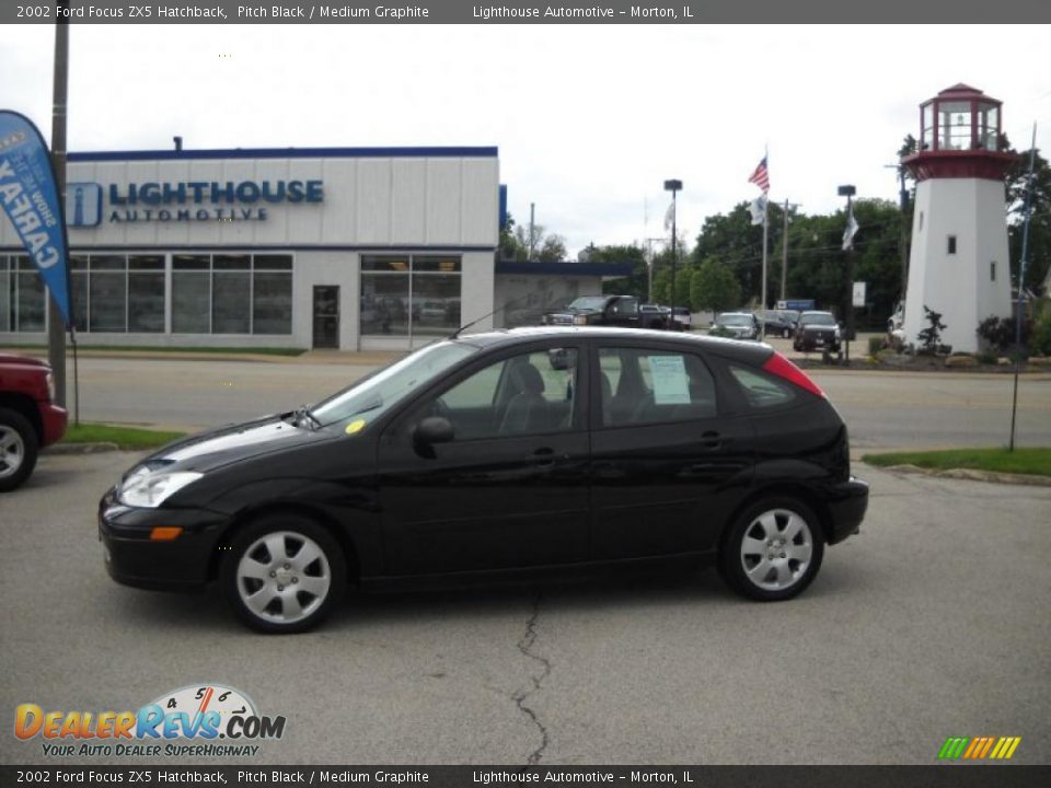 2002 Ford Focus ZX5 Hatchback Pitch Black / Medium Graphite Photo #2