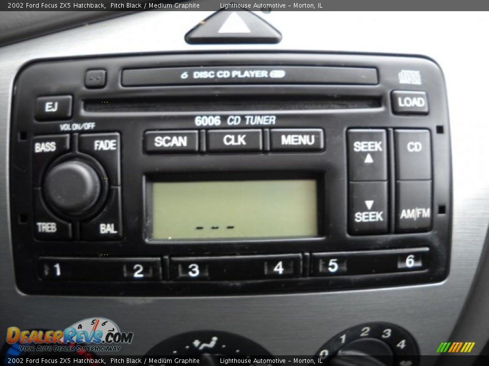 2002 Ford Focus ZX5 Hatchback Pitch Black / Medium Graphite Photo #19