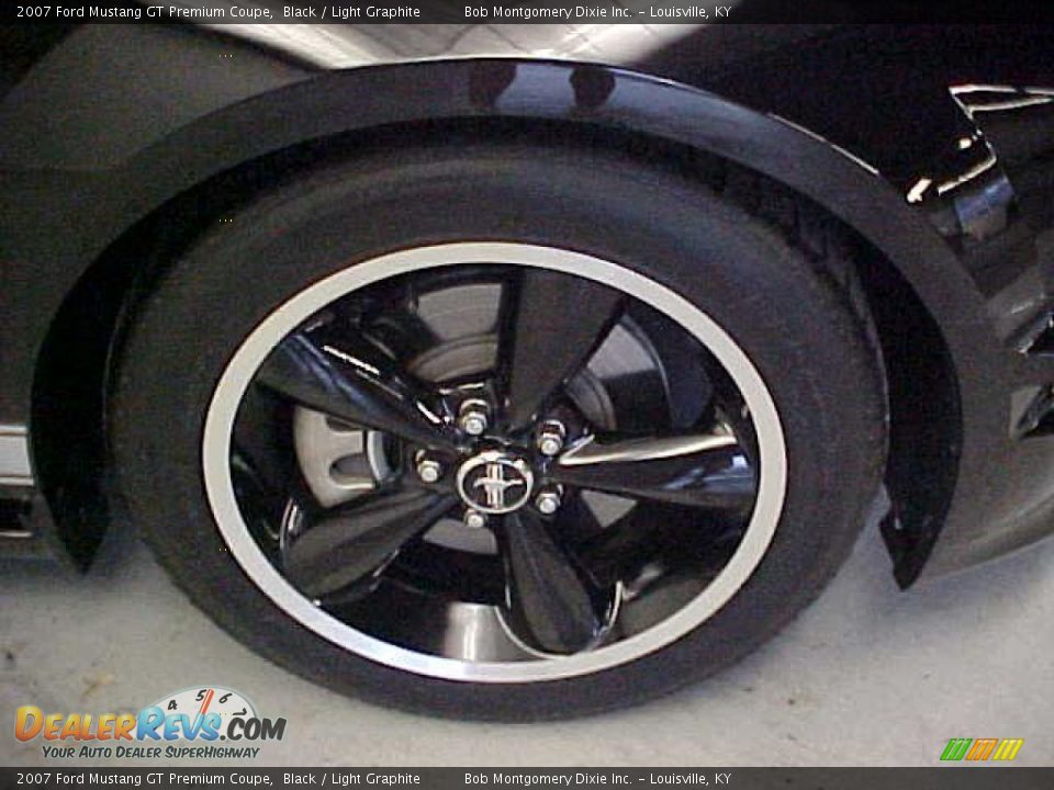 2007 Ford Mustang GT Premium Coupe Black / Light Graphite Photo #4