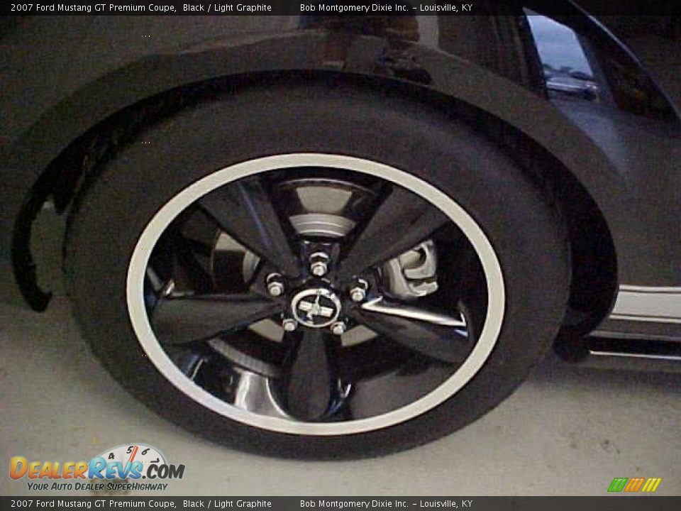 2007 Ford Mustang GT Premium Coupe Black / Light Graphite Photo #5