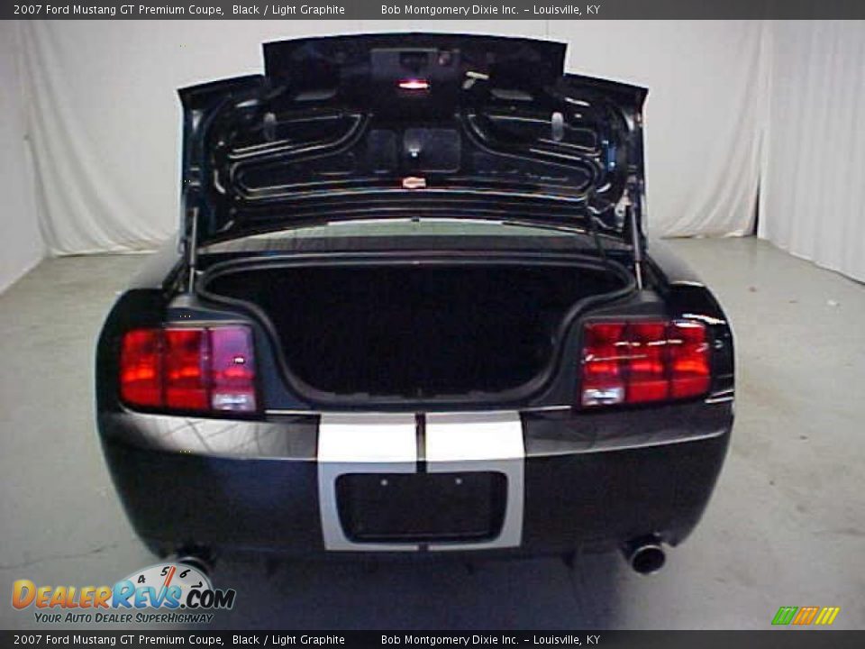 2007 Ford Mustang GT Premium Coupe Black / Light Graphite Photo #18