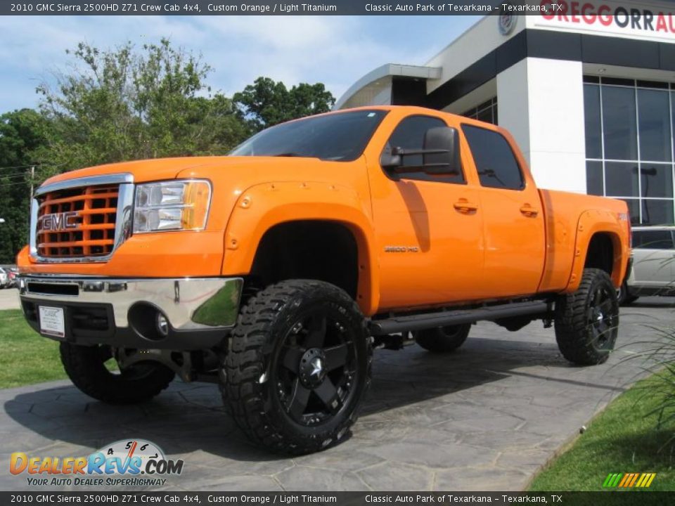 2010 GMC Sierra 2500HD Z71 Crew Cab 4x4 Custom Orange / Light Titanium Photo #1