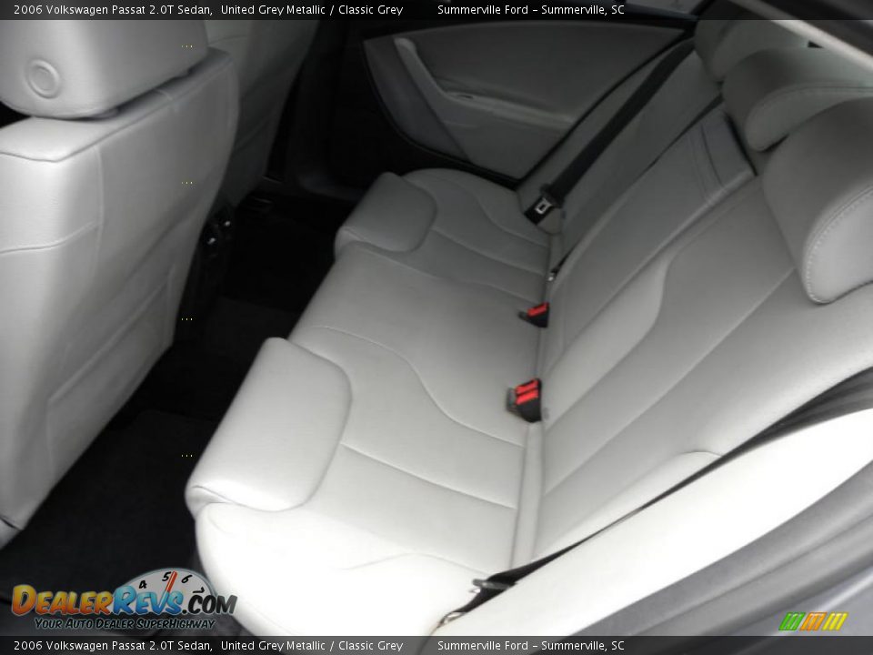 2006 Volkswagen Passat 2.0T Sedan United Grey Metallic / Classic Grey Photo #7