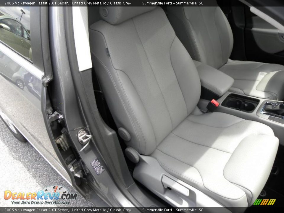 2006 Volkswagen Passat 2.0T Sedan United Grey Metallic / Classic Grey Photo #9
