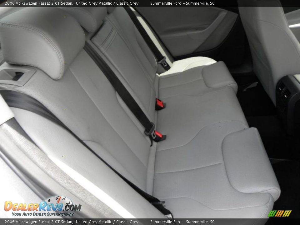 2006 Volkswagen Passat 2.0T Sedan United Grey Metallic / Classic Grey Photo #11