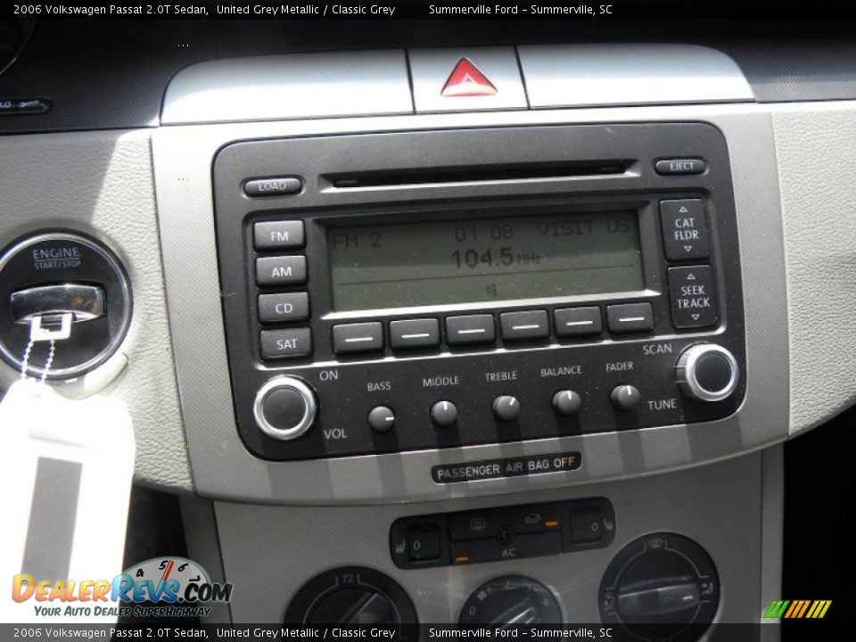 2006 Volkswagen Passat 2.0T Sedan United Grey Metallic / Classic Grey Photo #21