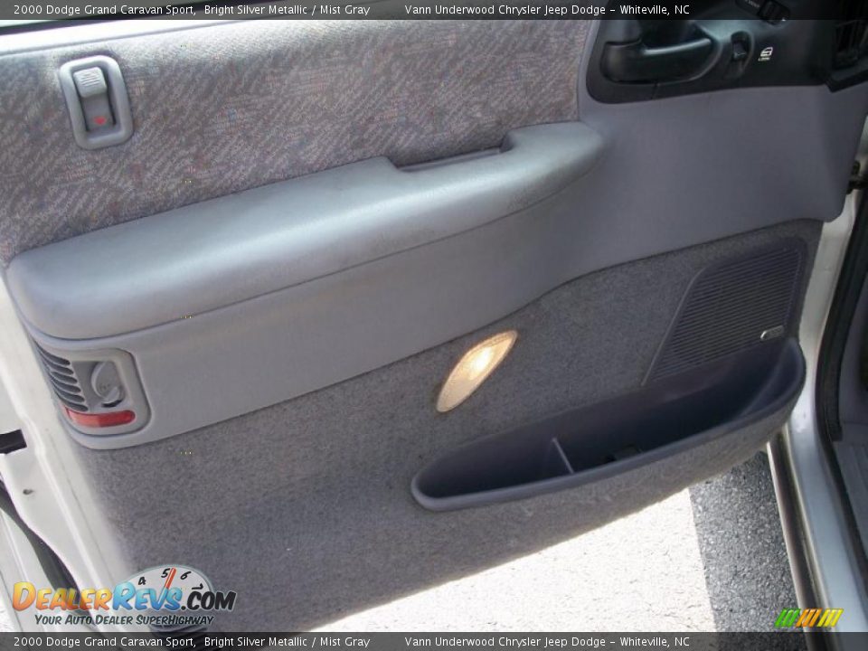2000 Dodge Grand Caravan Sport Bright Silver Metallic / Mist Gray Photo #12