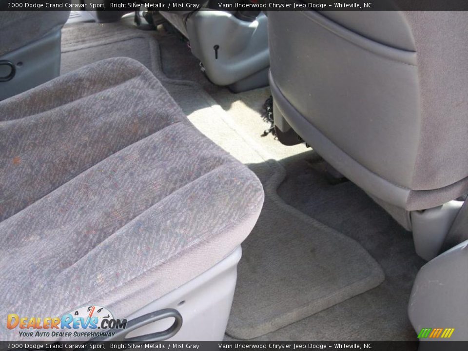 2000 Dodge Grand Caravan Sport Bright Silver Metallic / Mist Gray Photo #16