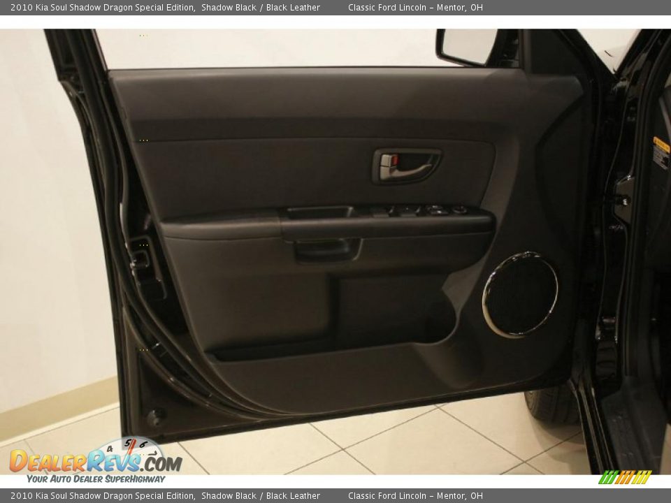 2010 Kia Soul Shadow Dragon Special Edition Shadow Black / Black Leather Photo #8