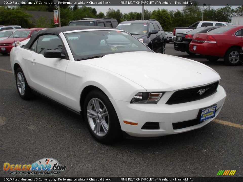 2010 Ford Mustang V6 Convertible Performance White / Charcoal Black Photo #3