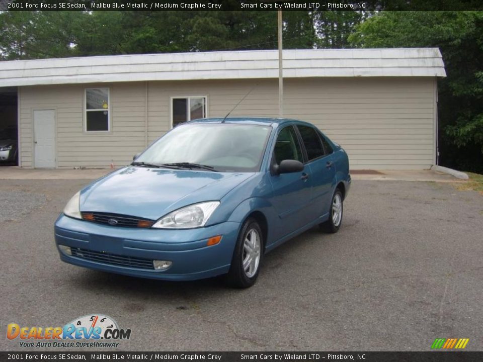 2001 Ford Focus SE Sedan Malibu Blue Metallic / Medium Graphite Grey Photo #6