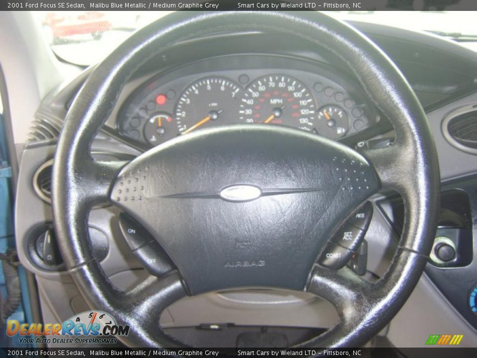 2001 Ford Focus SE Sedan Malibu Blue Metallic / Medium Graphite Grey Photo #12