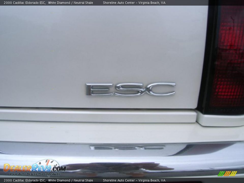 2000 Cadillac Eldorado ESC White Diamond / Neutral Shale Photo #5