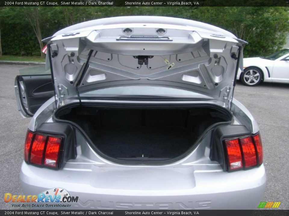 2004 Ford Mustang GT Coupe Silver Metallic / Dark Charcoal Photo #21