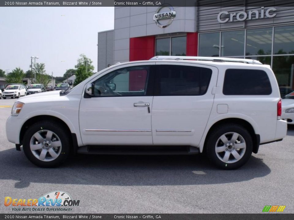 2010 Nissan armada titanium #4