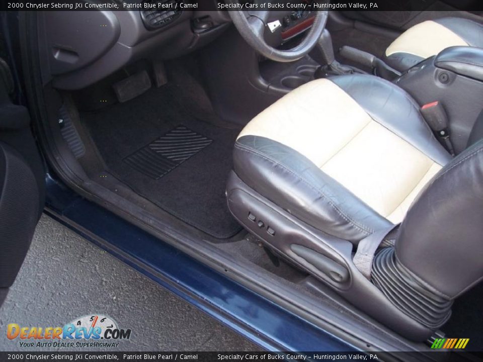 2000 Chrysler Sebring JXi Convertible Patriot Blue Pearl / Camel Photo #18