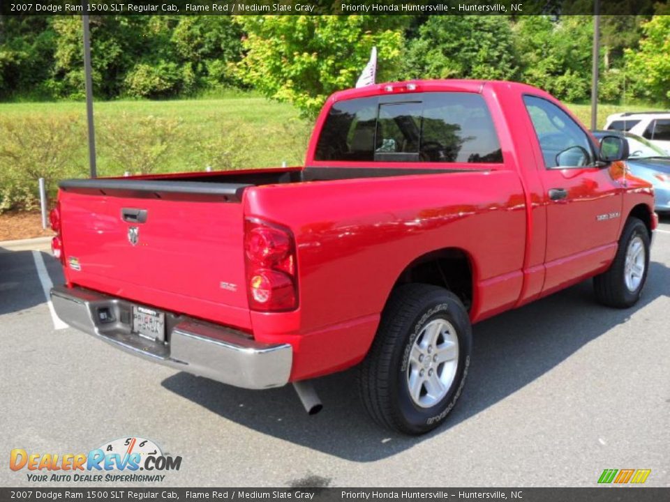 2007 Dodge Ram 1500 SLT Regular Cab Flame Red / Medium Slate Gray Photo #5