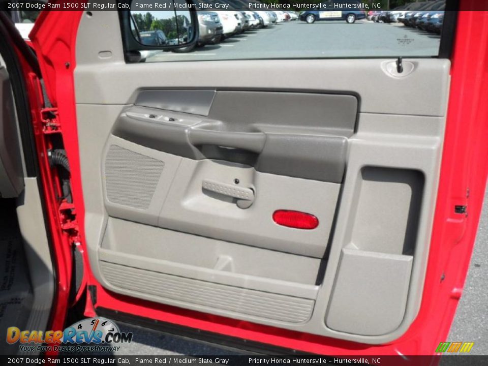 2007 Dodge Ram 1500 SLT Regular Cab Flame Red / Medium Slate Gray Photo #17