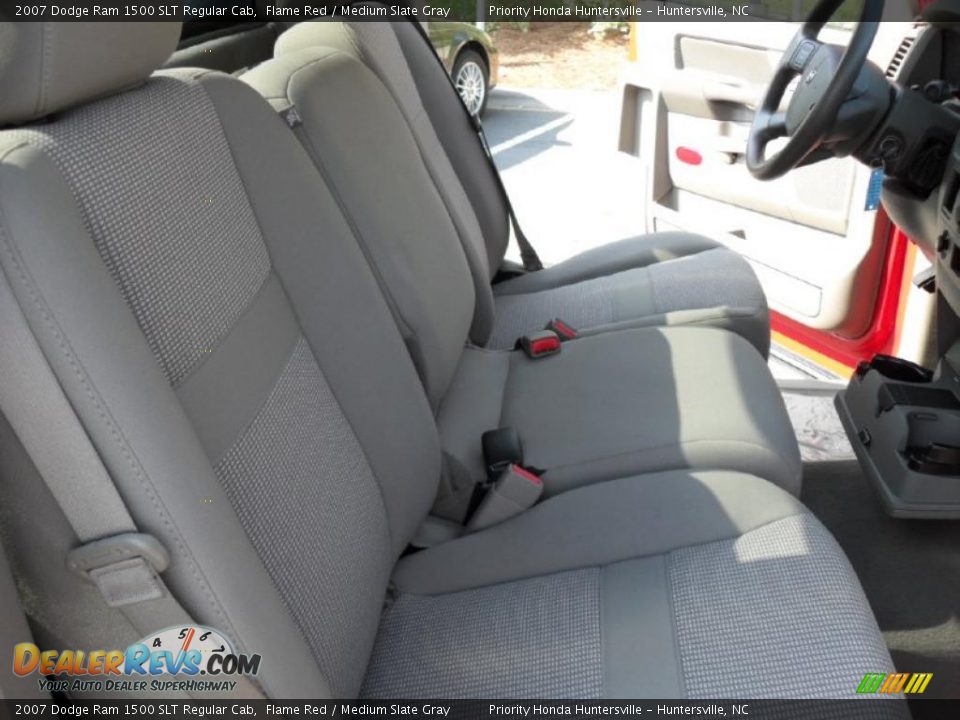 2007 Dodge Ram 1500 SLT Regular Cab Flame Red / Medium Slate Gray Photo #18