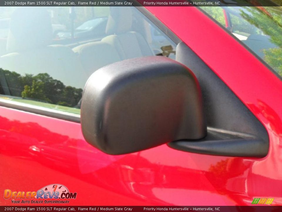2007 Dodge Ram 1500 SLT Regular Cab Flame Red / Medium Slate Gray Photo #20