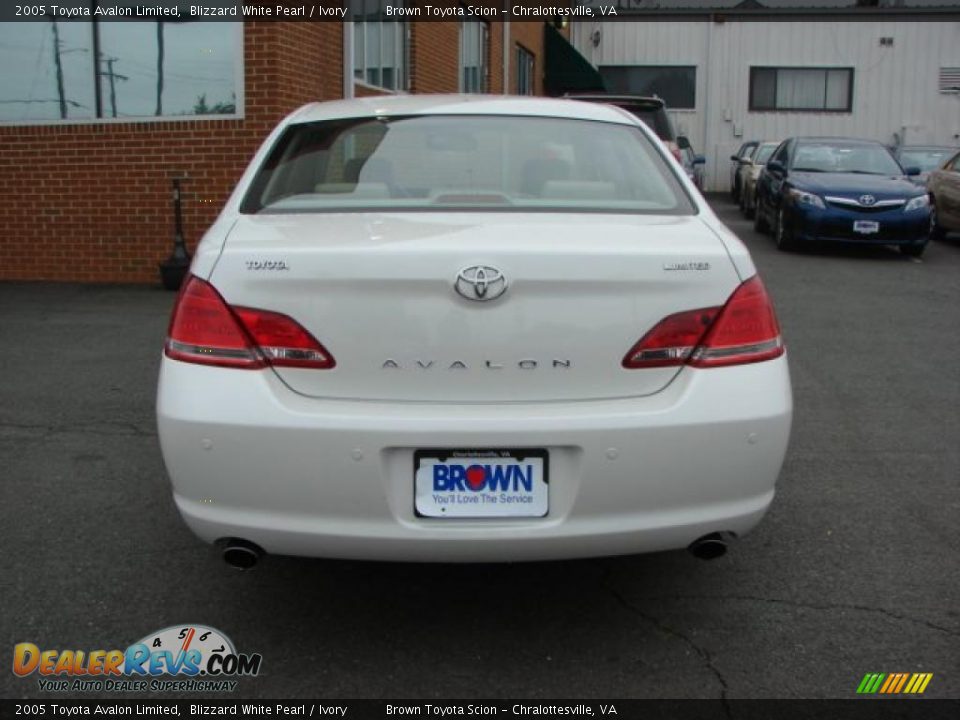 2005 Toyota Avalon Limited Blizzard White Pearl / Ivory Photo #3
