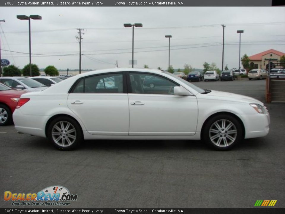 2005 Toyota Avalon Limited Blizzard White Pearl / Ivory Photo #5