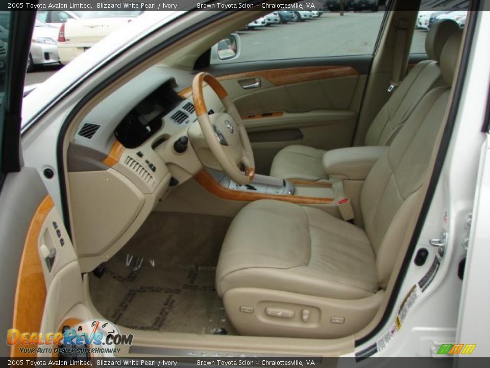2005 Toyota Avalon Limited Blizzard White Pearl / Ivory Photo #7