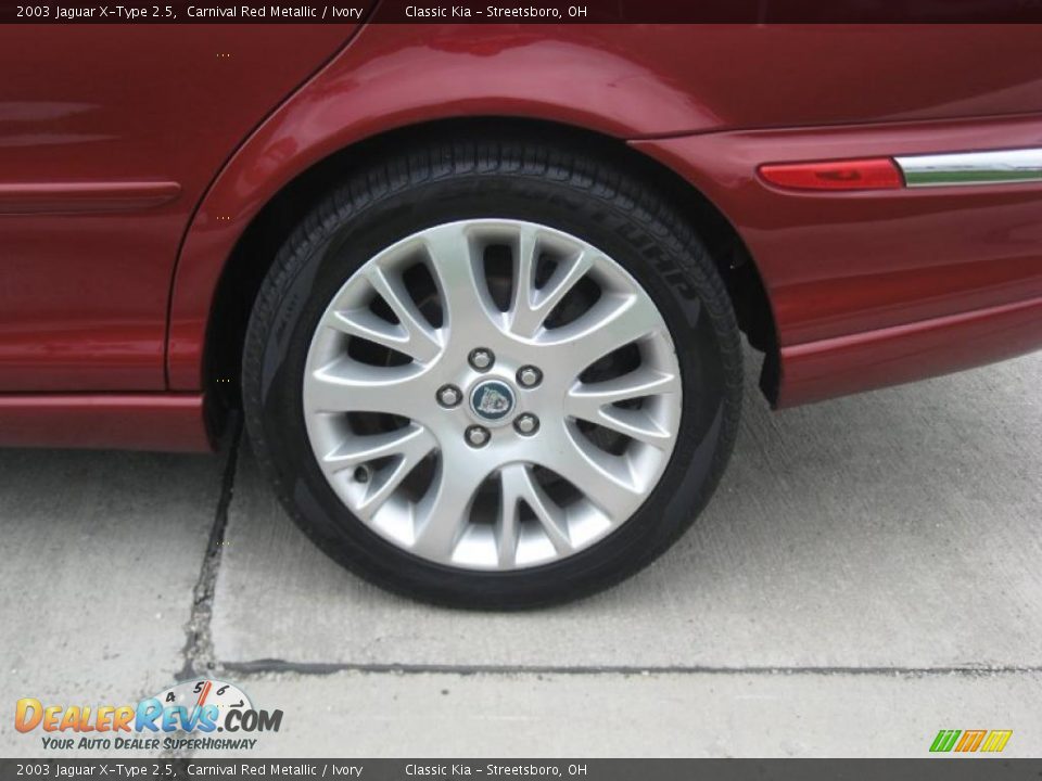 2003 Jaguar X-Type 2.5 Carnival Red Metallic / Ivory Photo #15