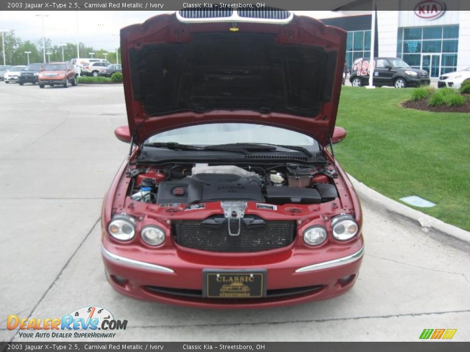 2003 Jaguar X-Type 2.5 Carnival Red Metallic / Ivory Photo #26