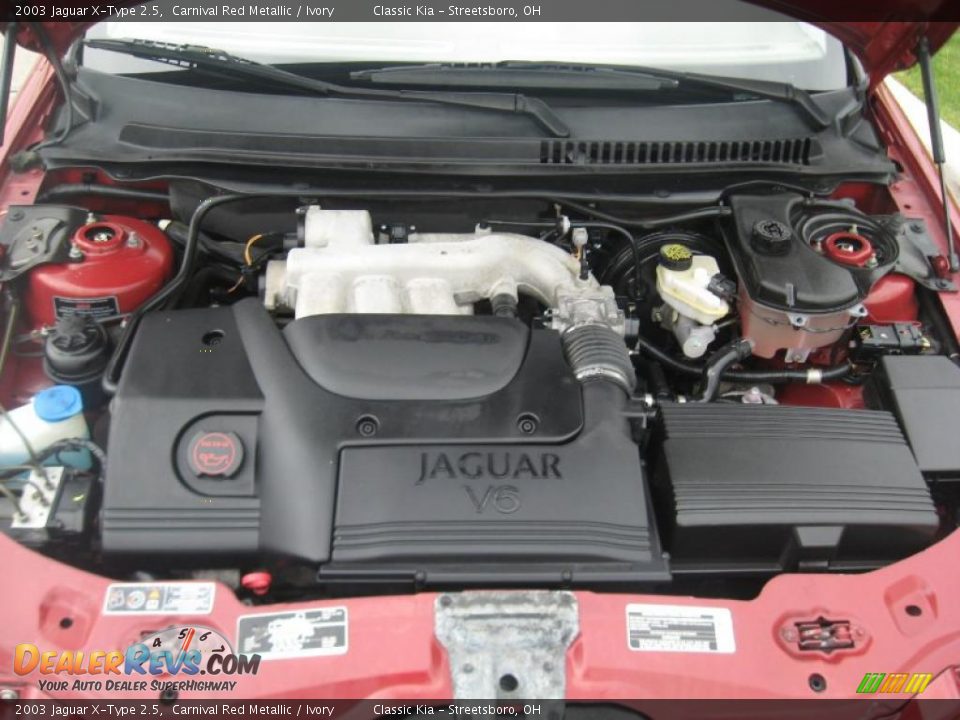 2003 Jaguar X-Type 2.5 Carnival Red Metallic / Ivory Photo #28