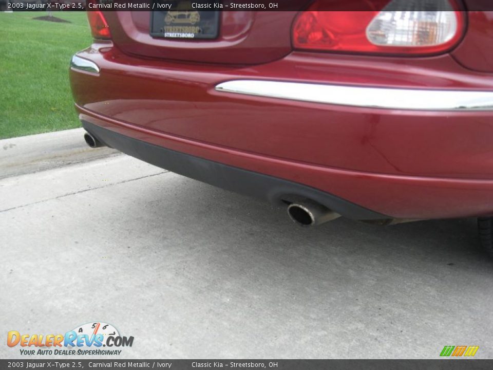 2003 Jaguar X-Type 2.5 Carnival Red Metallic / Ivory Photo #31
