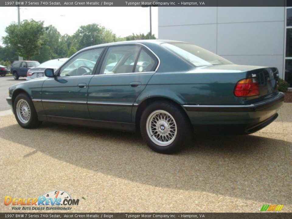 1997 BMW 7 Series 740i Sedan Ascot Green Metallic / Beige Photo #4