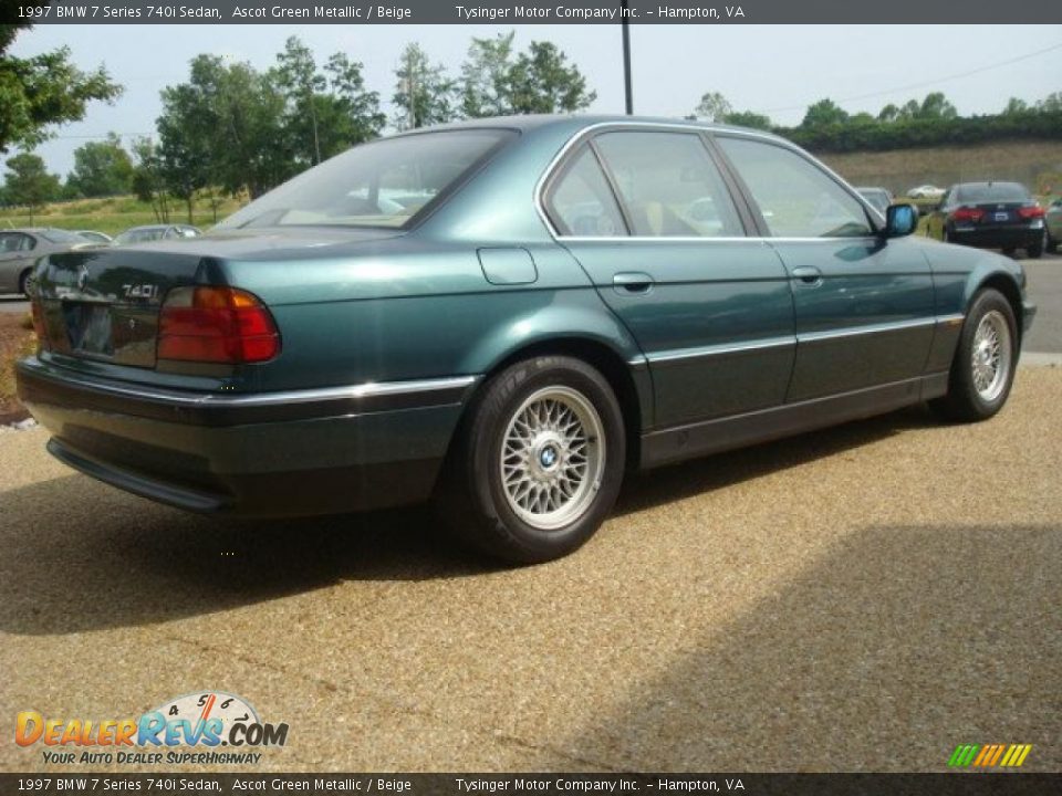 1997 BMW 7 Series 740i Sedan Ascot Green Metallic / Beige Photo #5