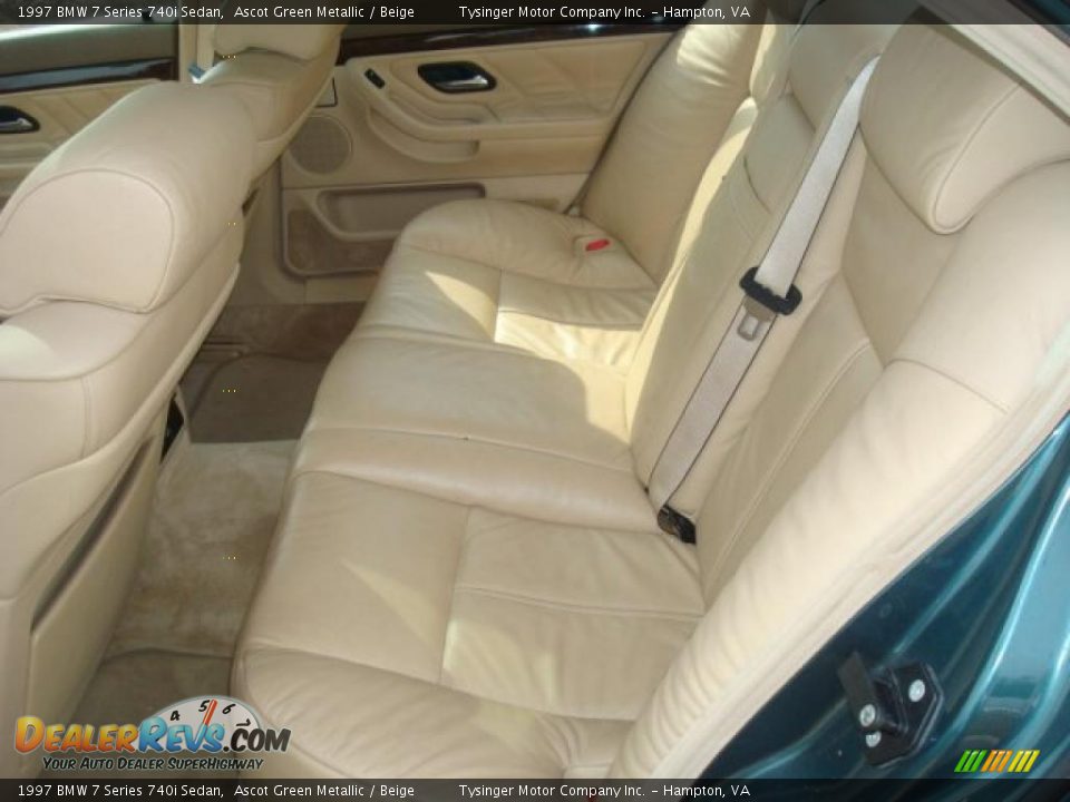 1997 BMW 7 Series 740i Sedan Ascot Green Metallic / Beige Photo #10