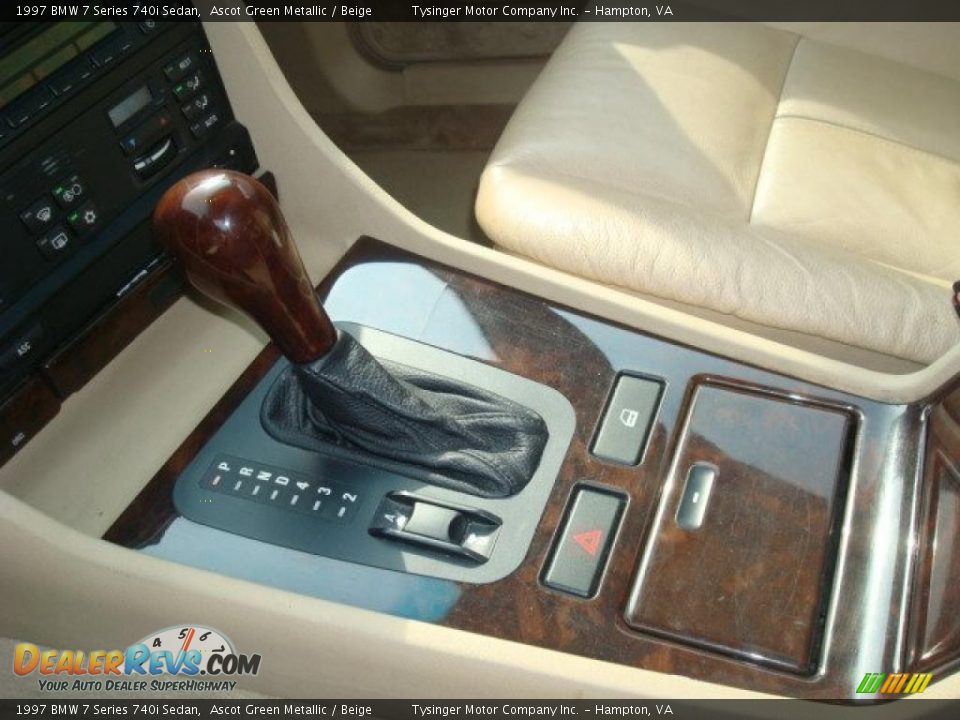 1997 BMW 7 Series 740i Sedan Ascot Green Metallic / Beige Photo #16