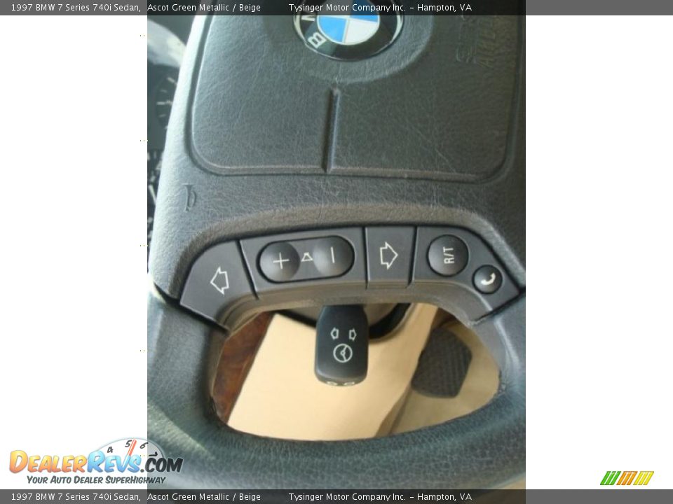 1997 BMW 7 Series 740i Sedan Ascot Green Metallic / Beige Photo #20