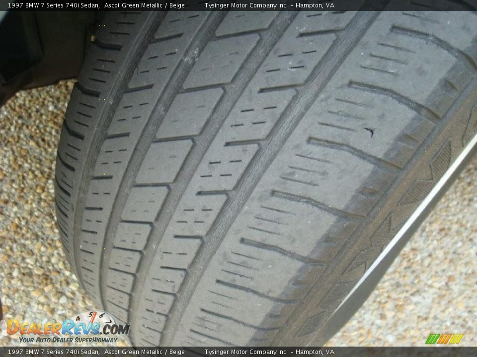 1997 BMW 7 Series 740i Sedan Ascot Green Metallic / Beige Photo #23